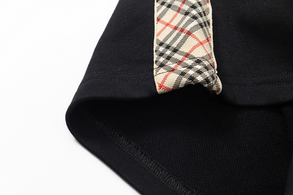 ブランドハーフパンツ側面デザイン